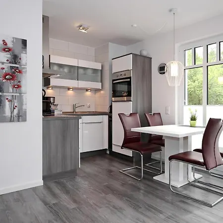 Linden-palais 23 Apartment *
